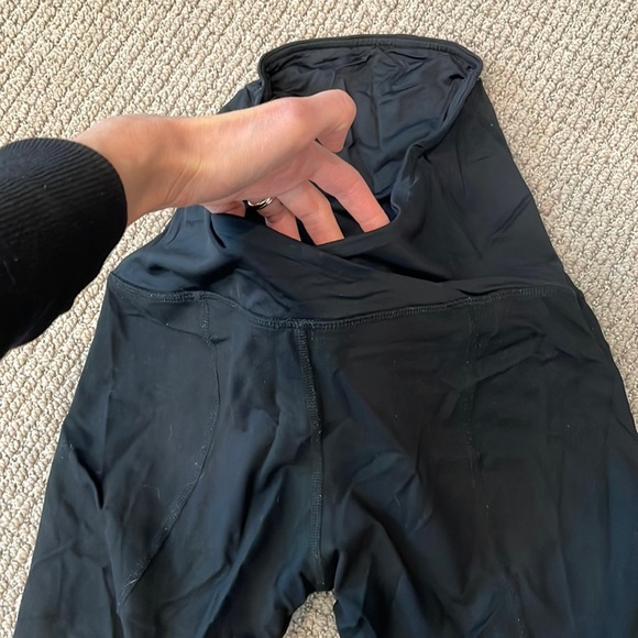 Maternity Workout Bundle Lot - Picture 9 of 10